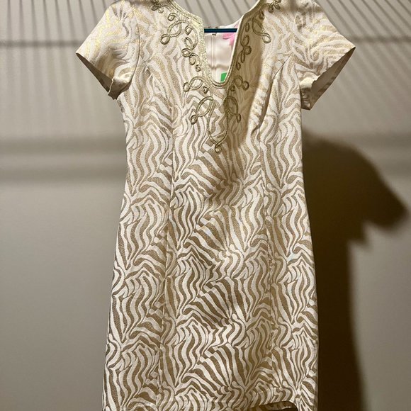 Lily Pulitzer Milannia Shift Gold Metallic Zebra Stripe Jacquard - NWT - Size 2 - Picture 2 of 3